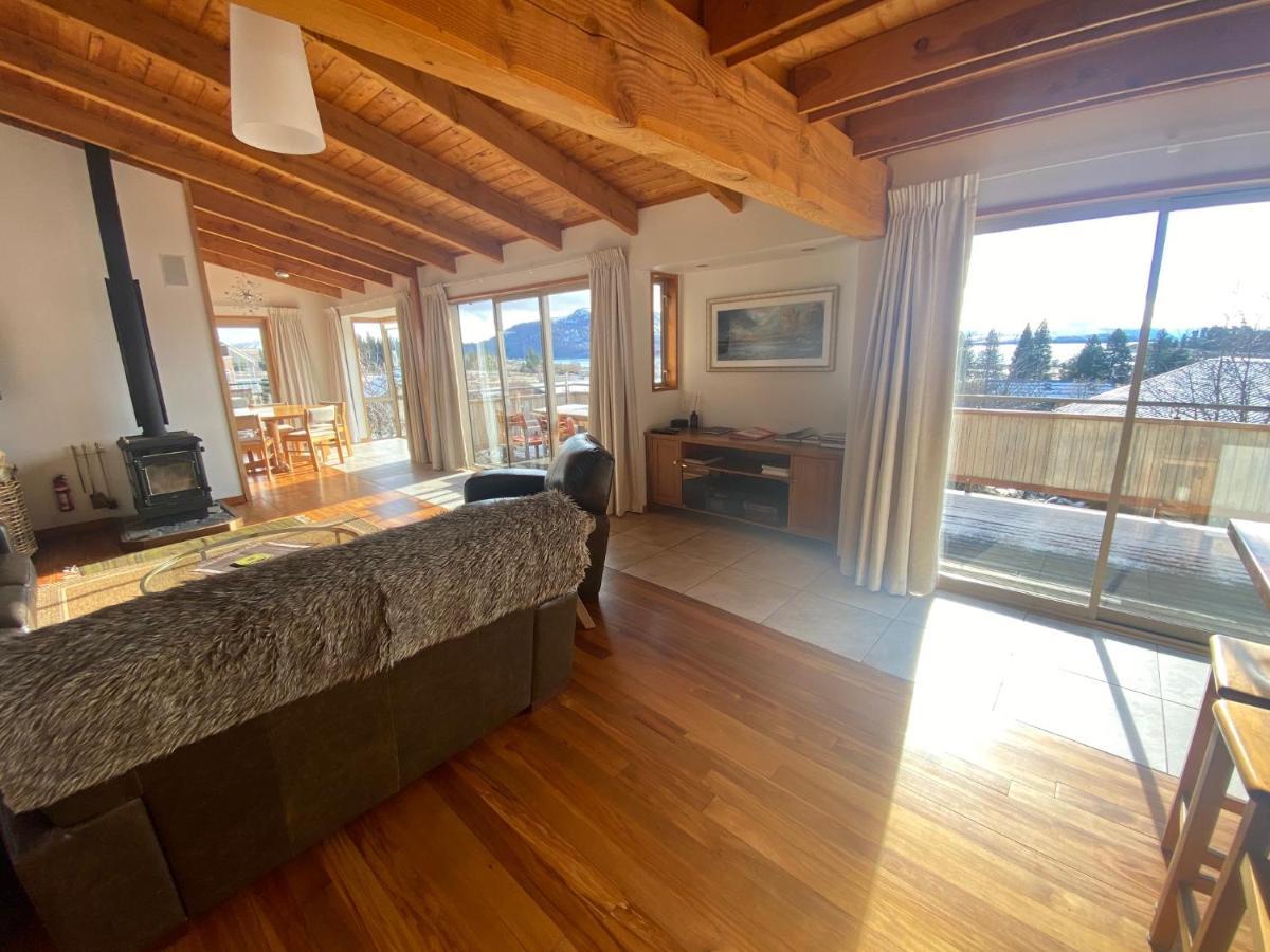 Glacier Rock Lakeview House Lake Tekapo Εξωτερικό φωτογραφία
