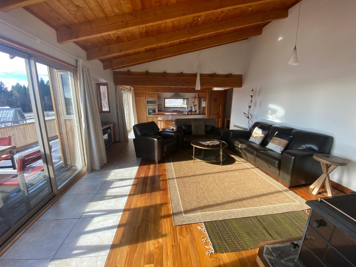 Glacier Rock Lakeview House Lake Tekapo Εξωτερικό φωτογραφία