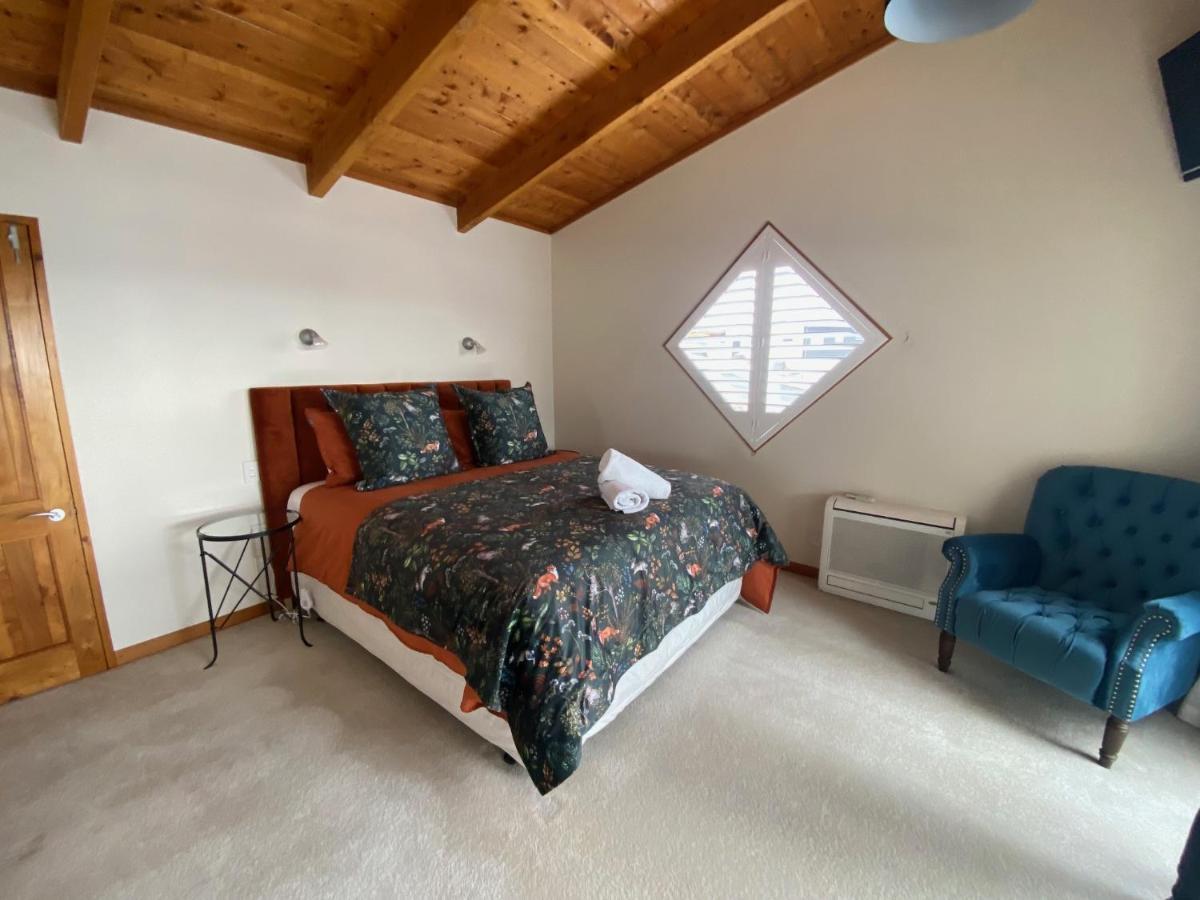 Glacier Rock Lakeview House Lake Tekapo Εξωτερικό φωτογραφία