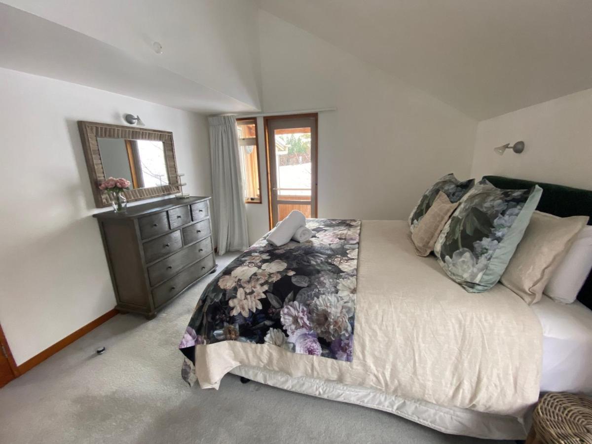 Glacier Rock Lakeview House Lake Tekapo Εξωτερικό φωτογραφία